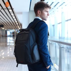 ARCTIC HUNTER letv�gts 15,6" computer rygs�k model B00341