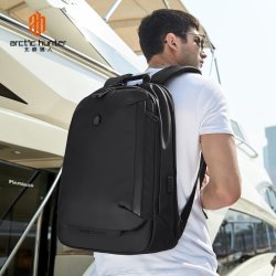 Rygsk - Vandtt - 15,6" Sort - Arctic Hunter, model B00443